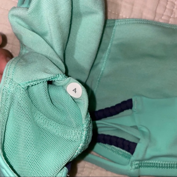 Wandering Yogi Bra - Picture 4 of 5